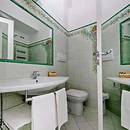Le Terrazze - Adults Only 4*